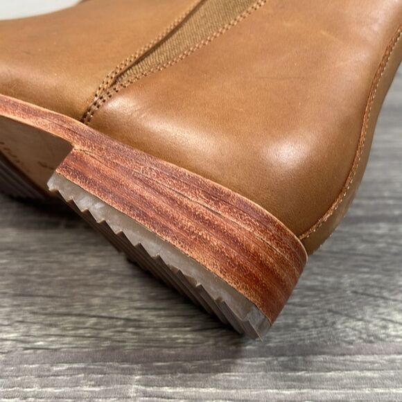 Nisolo Eva Everyday Chelsea Boot Shoes - Picture 6 of 9